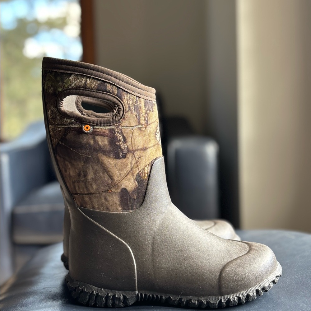 Bogs Kids Camo and Brown Rain & Snow Boots